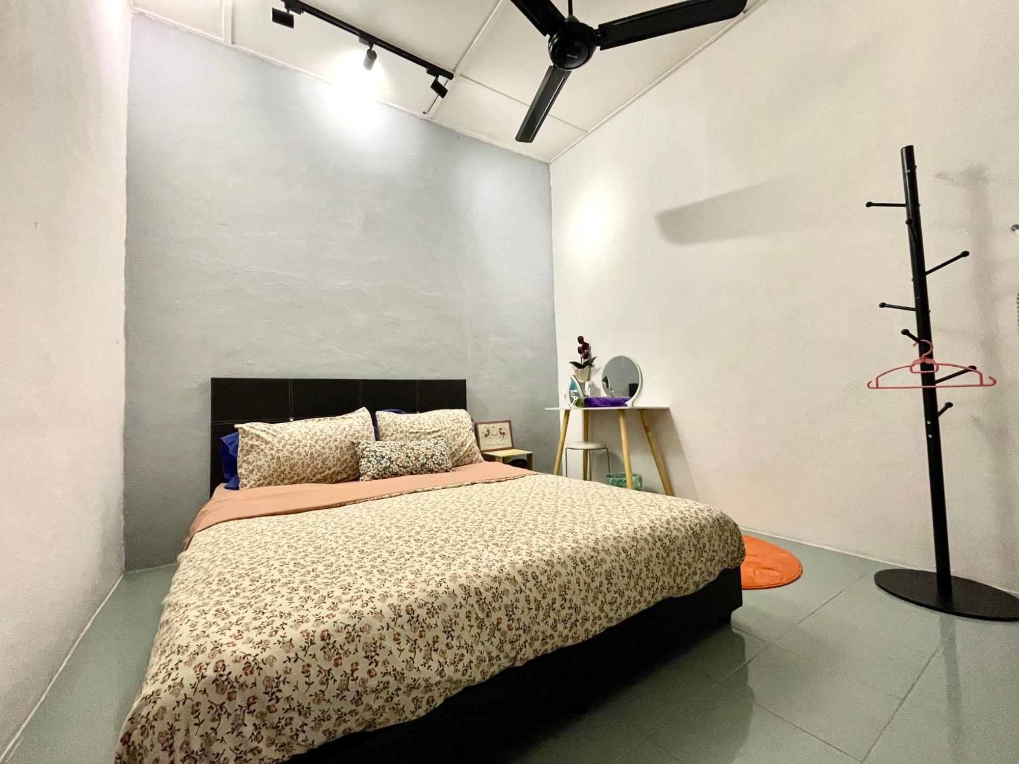 Heritage Cozy Entire 3 Bedroom House At Kijang Alma Bukit Mertajam Exterior foto